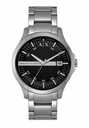 Silberne Metall-Armbanduhr von Armani Exchange mit schwarzem strukturiertem Zifferblatt, weißen Markierungen, Datumsanzeige bei 3 Uhr und drei Zeigern.