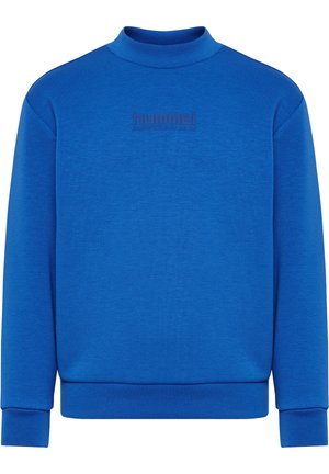 Blå sweatshirt med høj rund hals, ribbede manchetter og nederkant. Har et tekstureret logo i en lidt mørkere blå nuance over brystet.