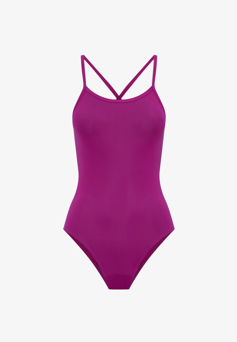 Maillot de bain magenta avec de fines bretelles réglables ; présente une texture lisse et une coupe ajustée, mettant en valeur une silhouette classique une pièce.