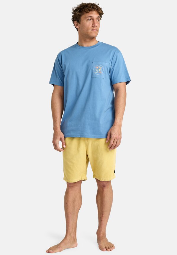 TROPPO - SHORT-SLEEVE SCREEN - Print T-shirt - clb2