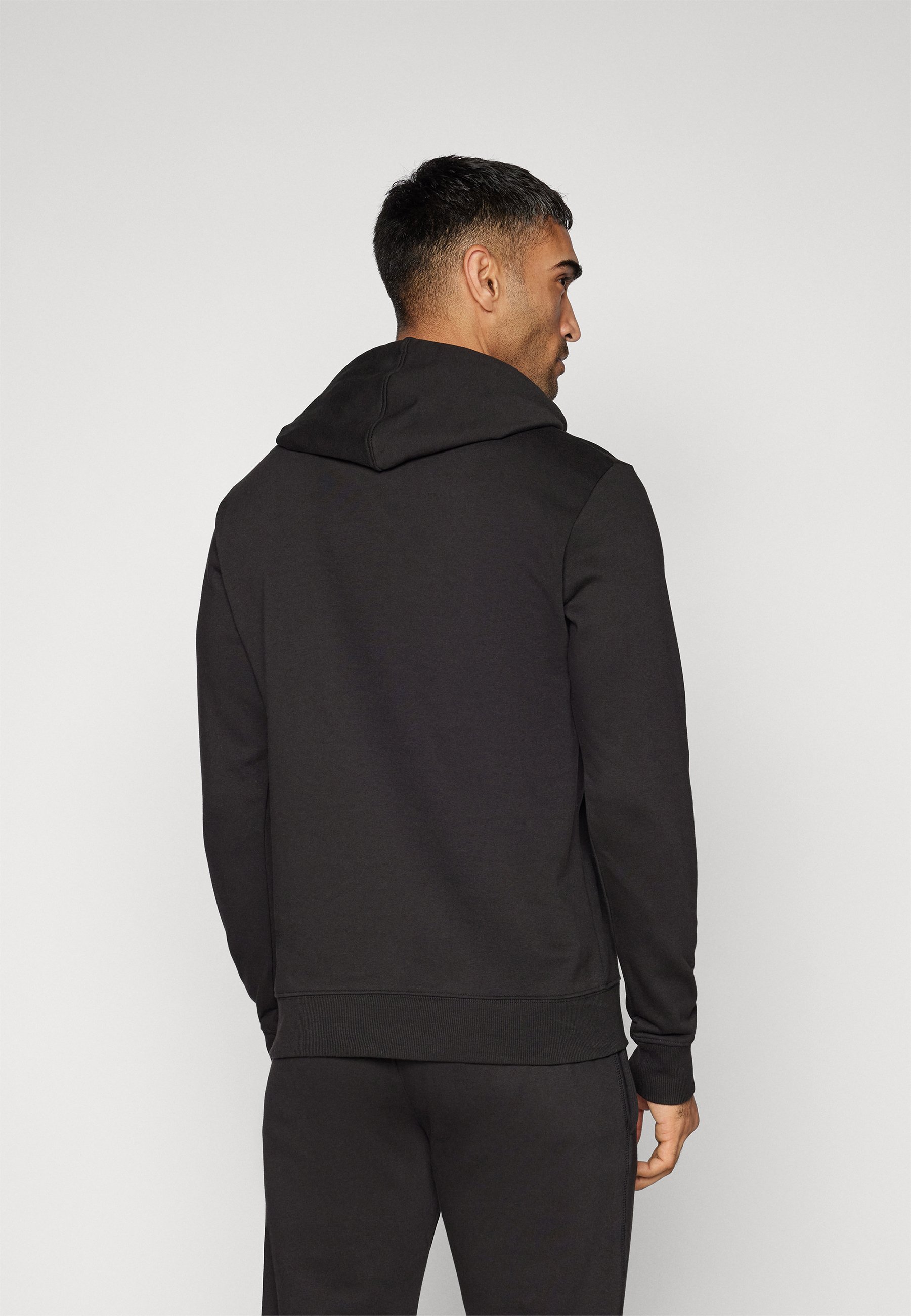 Umbro TEAM HOODIE - Hoodie - black/white/black - Zalando.co.uk