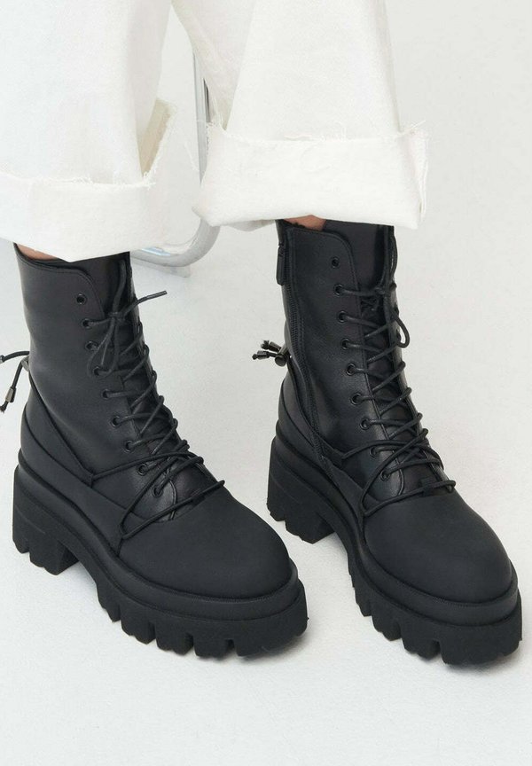 WYSOKIE WORKERY - Snowboot/Winterstiefel