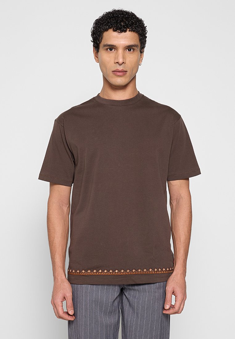 Scotch & Soda T-shirt basic donkerbruin