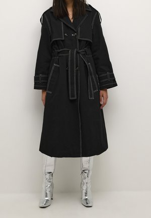 Trenssi - black
