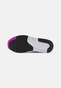 Nike Sportswear AIR MAX - Trainers - neutral grey/fuchsia