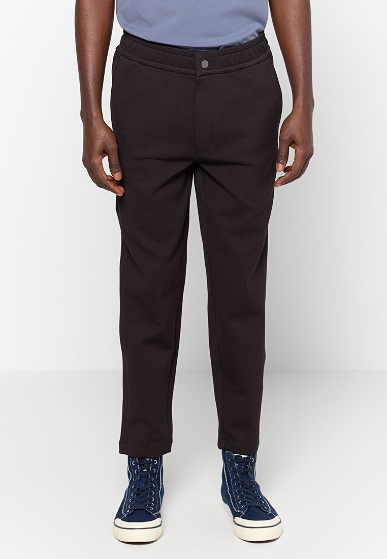 Calvin Klein Trainingsbroek zwart Calvin Klein Trainingsbroek zwart