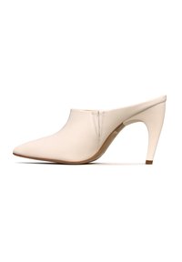 Heeled mules - ivory