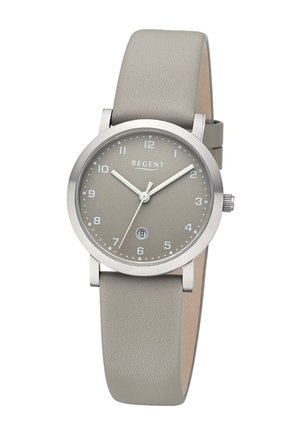 Montre-bracelet Regent avec cadran rond gris, boîtier en argent, aiguilles des heures et des minutes blanches, affichage de la date à 6 heures et bracelet en cuir gris.