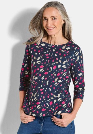 Langärmliges Oberteil mit Marine-Muster, das rosa, cremige und beige abstrakte Formen zeigt; runder Ausschnitt; weicher Stoff; lockere Passform.