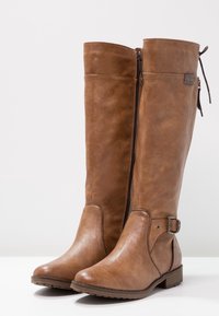 Mustang Stivali alti - brown