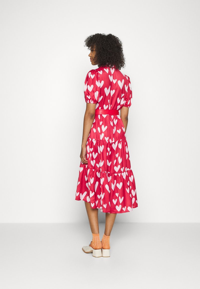 Damen Freizeitkleider | Sister Jane FERRIS WHEEL MIDI DRESS Blusenkleid red/rot - OP53532 Damen Freizeitkleider | Sister Jane FERRIS WHEEL MIDI DRESS Blusenkleid red/rot - OP53532