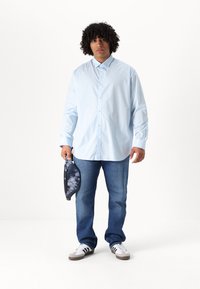 Jack & Jones JJJOE PLAIN NOOS - Cămașă - cashmere blue