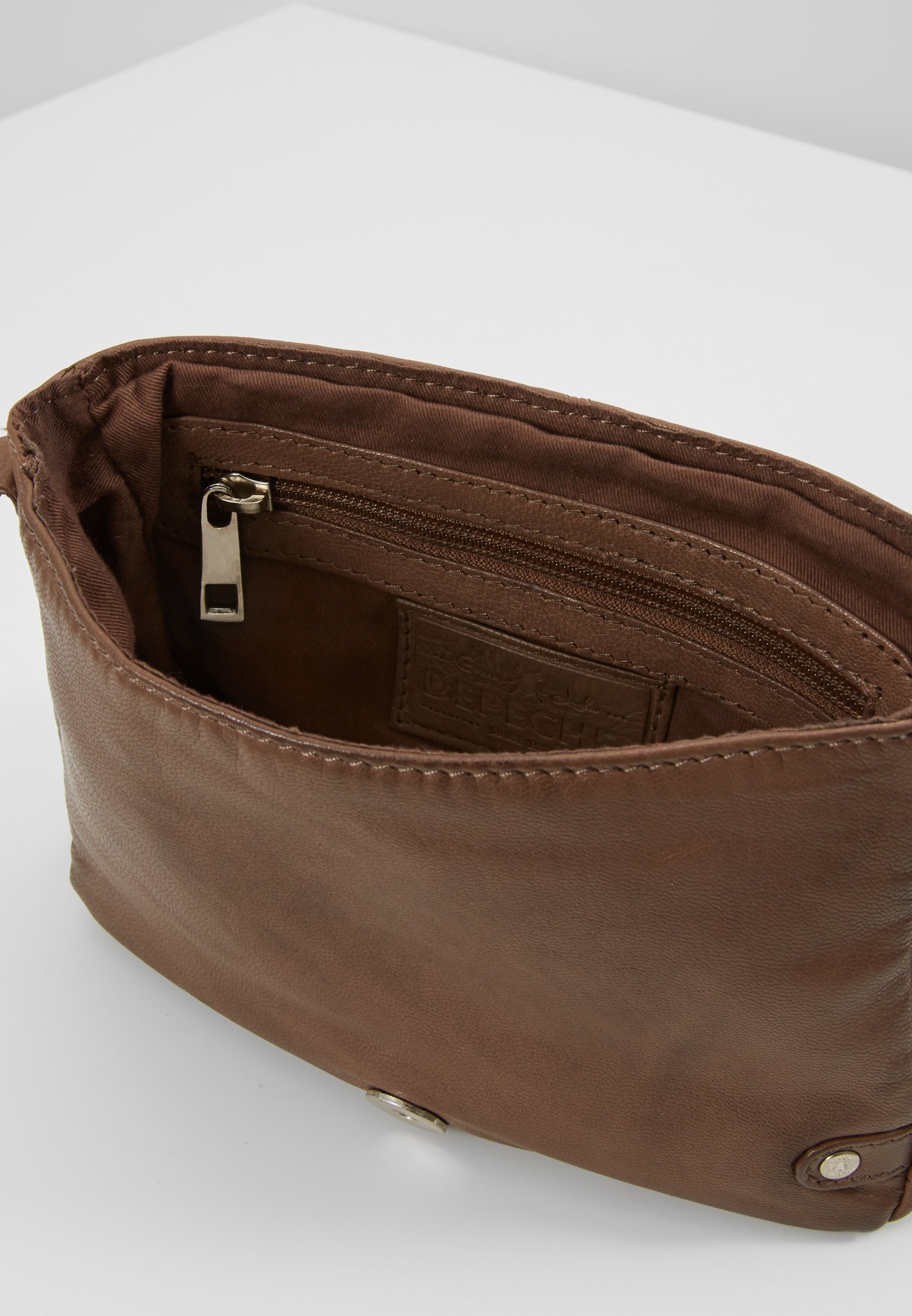 DEPECHE BOHO CHIC Skulderveske brown Zalando.no DEPECHE BOHO CHIC Skulderveske brown Zalando.no