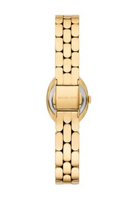 Zlaté kovové hodinky s kulatým ciferníkem a leštěným náramkem. Obsahují sponu s vyrytou značkou "Michael Kors". Hladký, lesklý povrch.