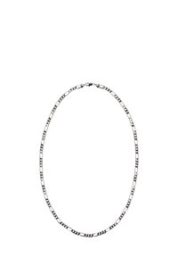 Hopeaketju, joka koostuu pidennetyistä, toisiinsa kytkeytyvistä lenkeistä, joissa on kiiltävä viimeistely ja turvallinen klipsukiinnitys.