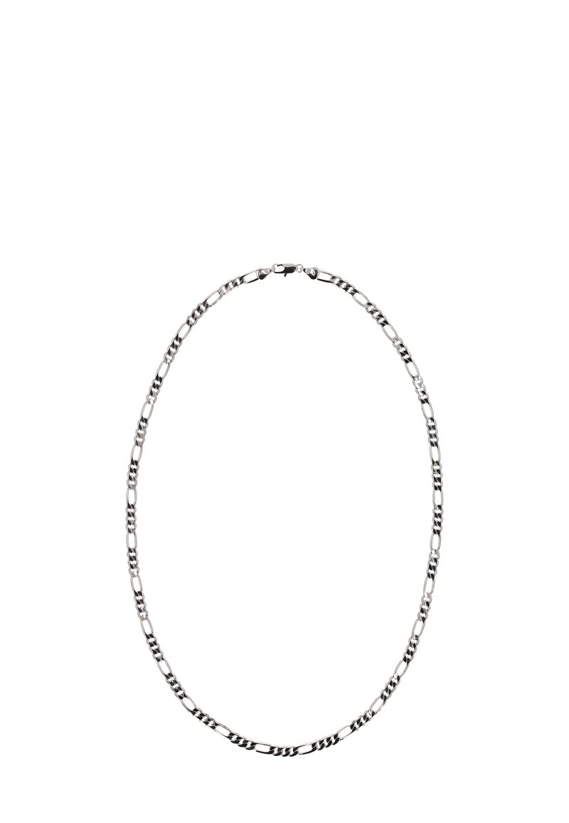 Hopeaketju, joka koostuu pidennetyistä, toisiinsa kytkeytyvistä lenkeistä, joissa on kiiltävä viimeistely ja turvallinen klipsukiinnitys.