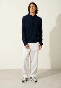 Authentic Cashmere BENDT - Hoodie - navy