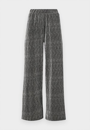 Széles szárú nadrág texturált, fekete és ezüst anyagból, illeszkedő rugalmas derékkal és függőleges csíkos mintával.