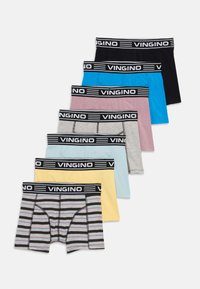 Set bestehend aus sieben Vingino Boxershorts in verschiedenen Farben: schwarz, blau, pink, grau, hellblau, gelb und gestreift. Jede Shorts verfügt über einen markierten Bund.