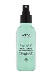 Brume protectrice thermique Aveda Heat Relief dans une bouteille vert clair, avec un spray noir et un texte en gras sur le devant.