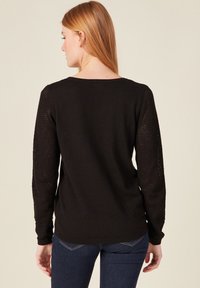 BONOBO Jeans LANGÄRMELIGE MIT KNÖPFEN - Neuletakki - noir