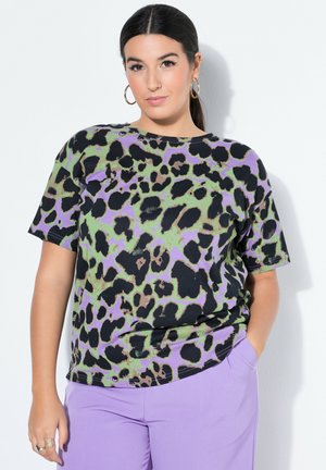 COLOUR LEOPARD PRINT SHORT SLEEVE - Camiseta estampada - purple