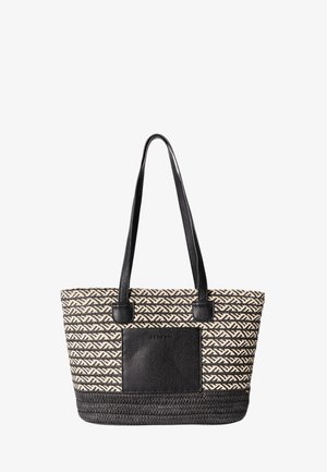 Pletená béžovo-čierna taška s čiernymi koženými remienkami, predným koženým vreckom a čiernym opleteným dnom.