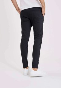 MAC Jeans Pantaloni - black