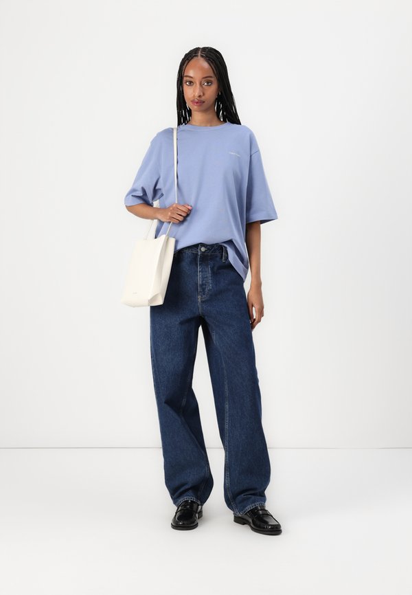 NYC TEE - Print T-shirt - english manor3