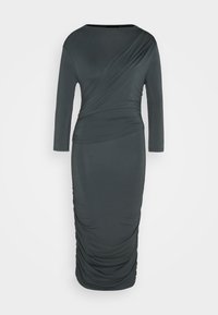 Robe longue à manches longues gris foncé avec un décolleté en forme de scoop, design drapé et texture froncée sur les côtés, créant une silhouette ajustée.