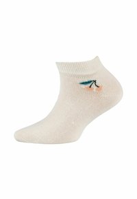 Calzino alla caviglia rosa chiaro con bordo a coste e un design ricamato di ciliegie in arancione e teal sul lato esterno. Materiale morbido.