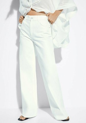 Massimo Dutti, Jean flare - white