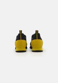 EA7 Emporio Armani LACES UNISEX - Sportcipő - black/antique moss