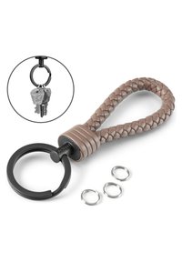 Braided leather keychain in taupe color with a black metal ring and three silver keyrings. Textured handle for easy grip.