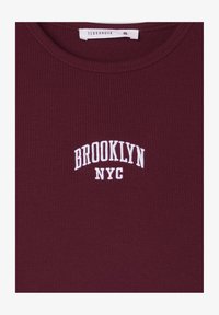 Selezionato, bordeaux