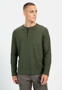 camel active HENLEY - Langærmet T-shirt - leaf green