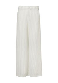 Pantalons à jambes larges en tissu blanc avec de légères rayures verticales. Dotés d'une fermeture à bouton et d'un design structuré classique.