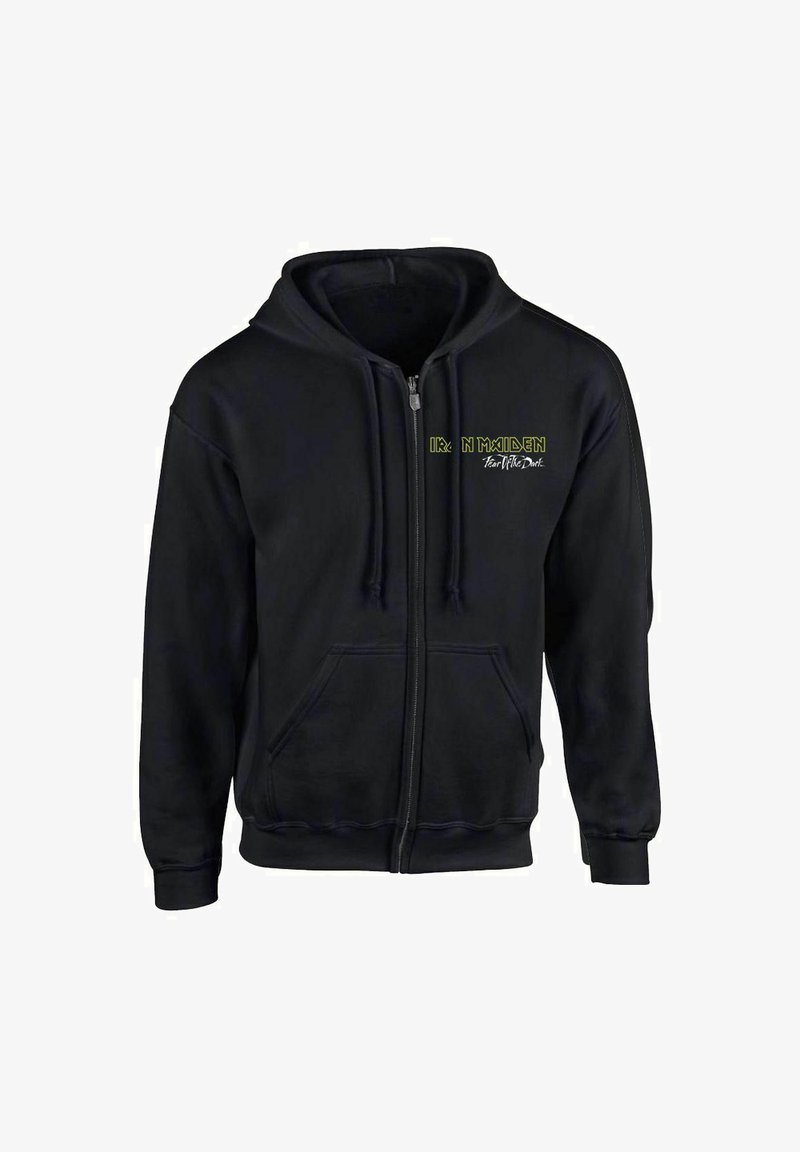 Svart zip-up hoodie laget av mykt stoff, med frontlommer og et grafisk logo i grønt på venstre brystområde.