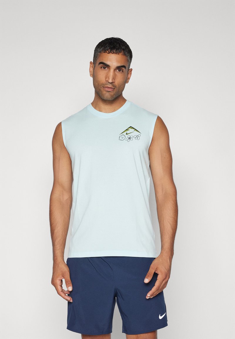 Nike Performance TEE TRAIL ENERGY - Topp - glacier blue