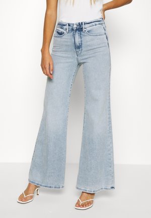 Flared Jeans - light-blue denim