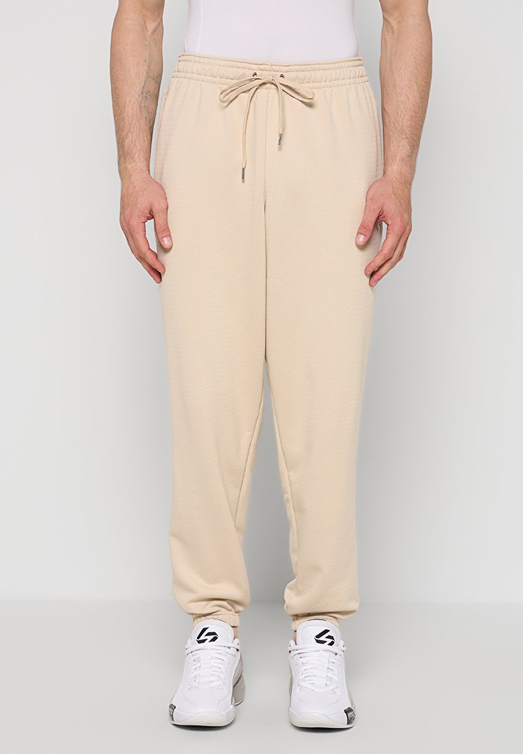 Pantalones deportivos