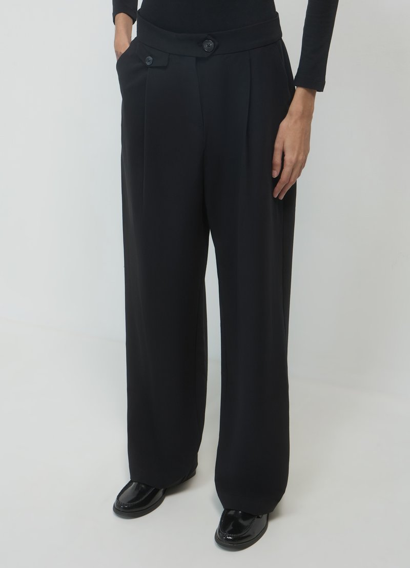 Calliope CON TASCHINO - Stoffhose - ultrablack