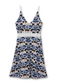 Vestido corto con un escote en V profundo, con un estampado floral en azul, negro y marrón sobre un fondo blanco; tejido ligero y forma acampanada.