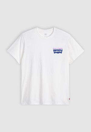 Levi's® RELAXED FIT TEE - Trükipildiga T-särk - white