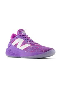 Scarpa sportiva viola con upper in tessuto a motivo, dettagli bianchi, colletto imbottito e suola in gomma texturizzata. Presenta lacci e logo.