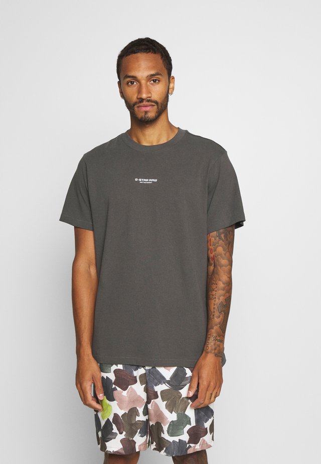 CENTER CHEST LOGO - T-shirt - bas - lt shadow