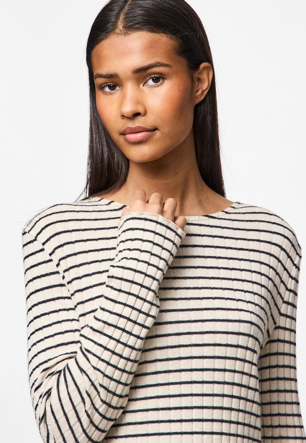 PCIRIS - Long sleeved top - birch2