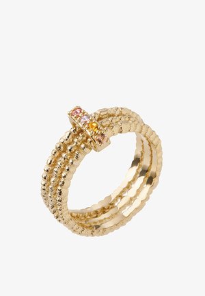 Bague triple anneau texturée en or avec une barre horizontale sertie de petites pierres précieuses roses, violettes et jaunes.