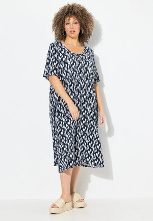 Ulla Popken GRAPHIC SHORT SLEEVE MIDI - Jerseykleid - marine