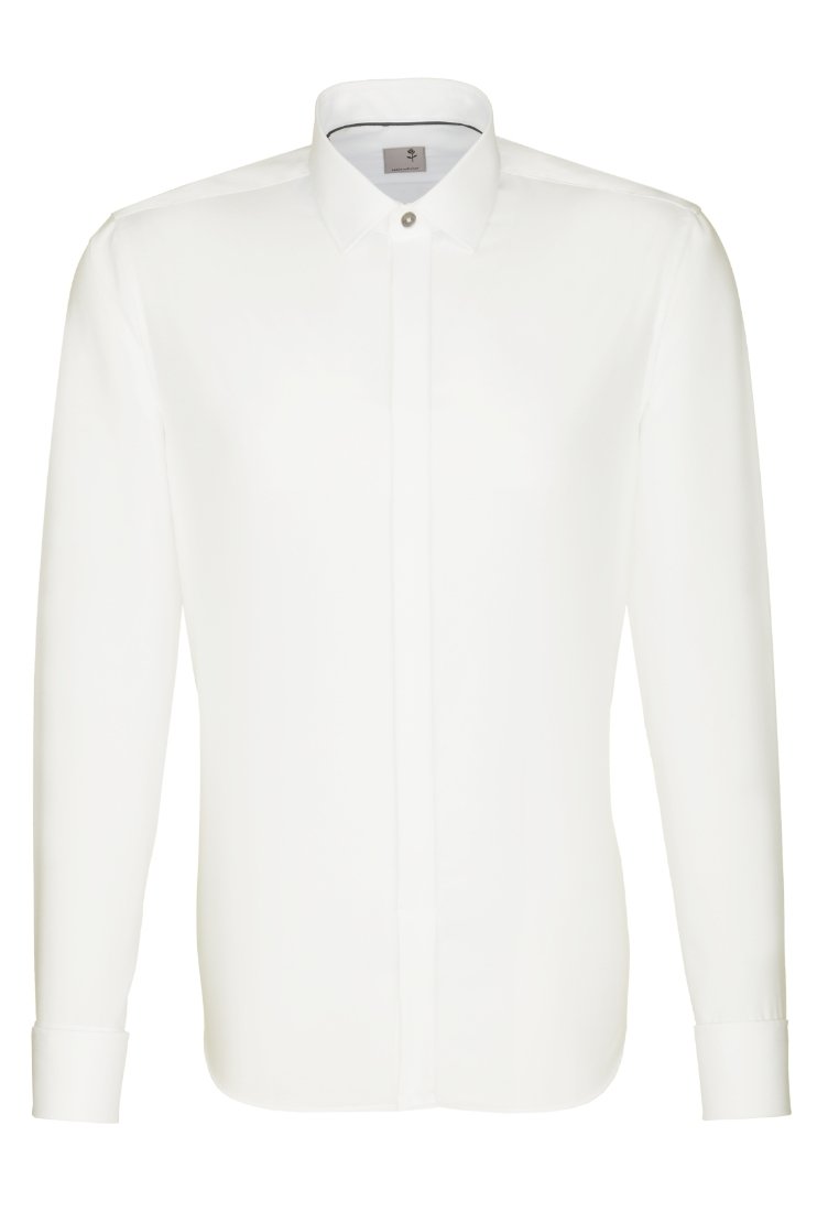 Chemise blanche à manches longues en tissu lisse, avec un col classique, une fermeture à boutons sur le devant et des poignets à boutons.